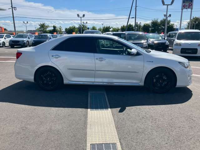 TOYOTA CAMRY HYBRID 2013