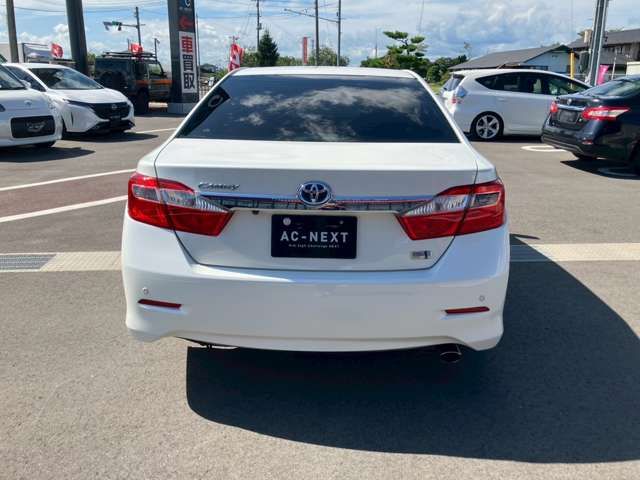 TOYOTA CAMRY HYBRID 2013