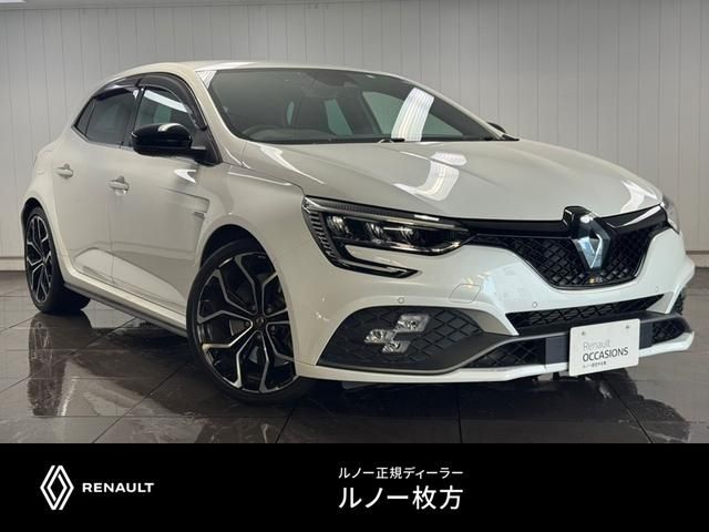 RENAULT RENAULT MEGANE hatchback 2022