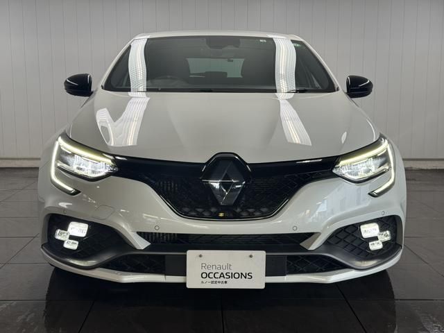 RENAULT RENAULT MEGANE hatchback 2022