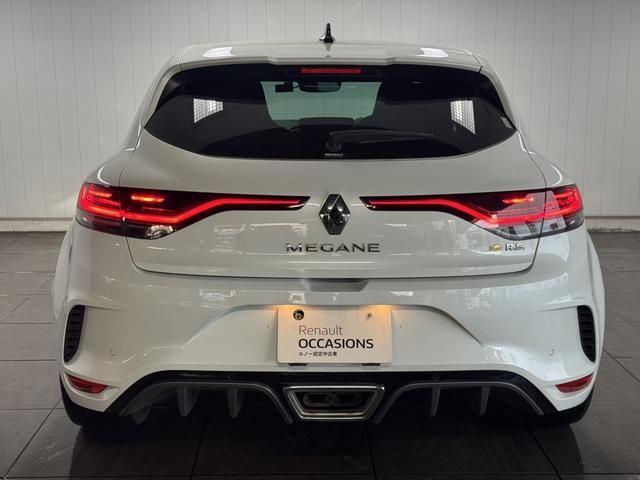 RENAULT RENAULT MEGANE hatchback 2022