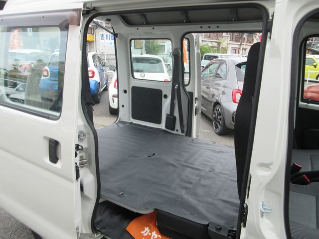 DAIHATSU HIJET CARGO 2020
