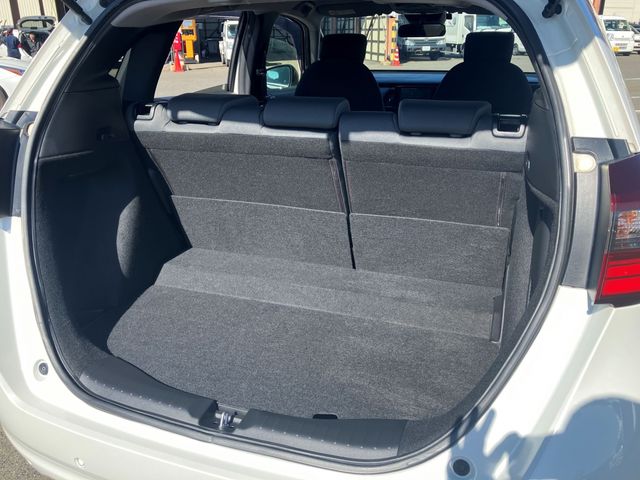 HONDA FIT e:HEV 4WD 2022