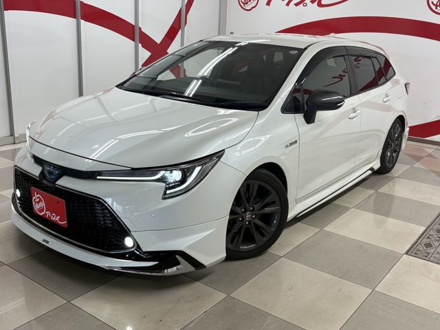 TOYOTA COROLLA TOURING HYBRID 4WD 2020