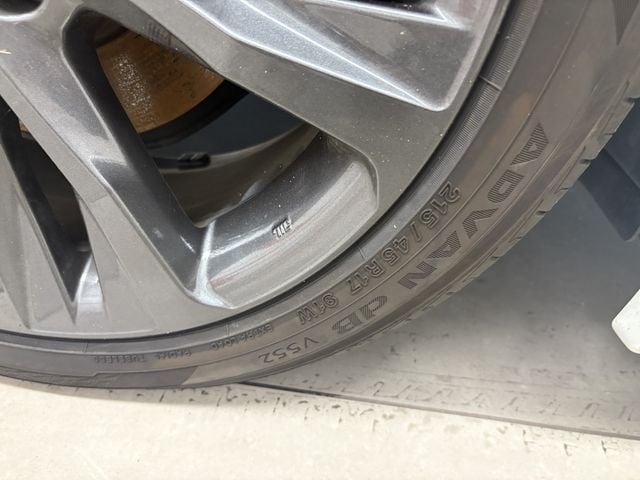 TOYOTA COROLLA TOURING HYBRID 4WD 2020