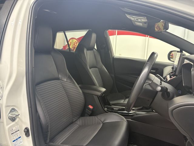 TOYOTA COROLLA TOURING HYBRID 4WD 2020