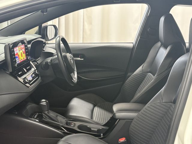 TOYOTA COROLLA TOURING HYBRID 4WD 2020