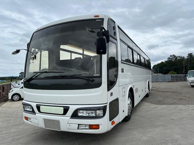 NISSAN DIESEL Space Runner 2006