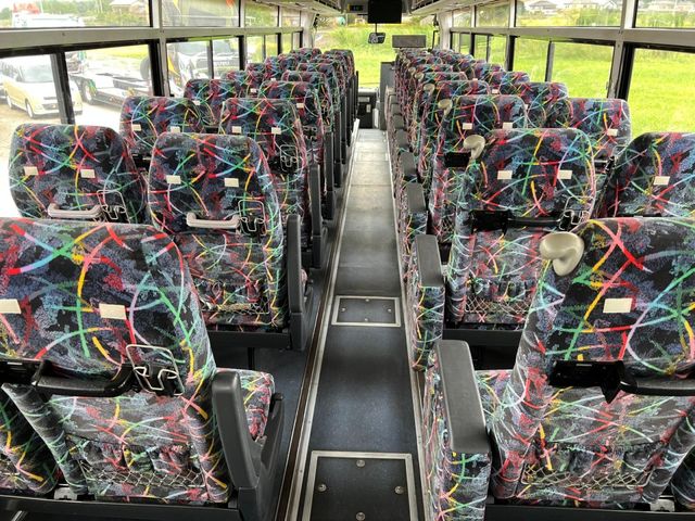 NISSAN DIESEL Space Runner 2006