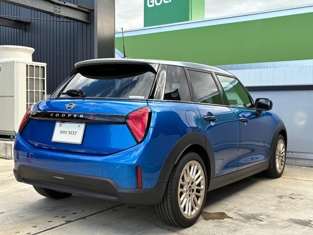 BMW MINI COOPER 5DOOR 2025