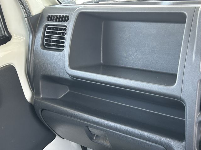 SUZUKI CARRY truck 4WD 2014