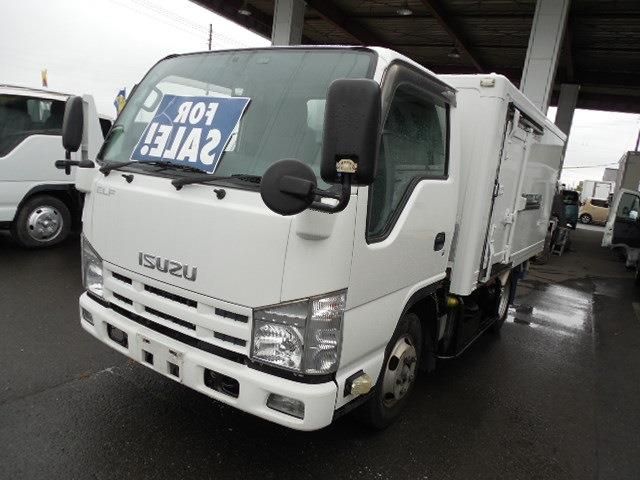 ISUZU ELF 2010
