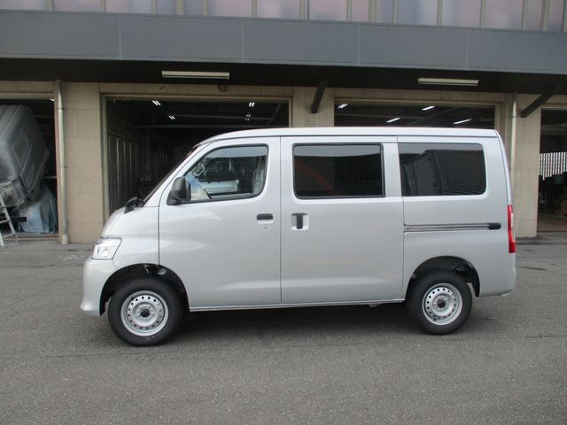 TOYOTA TOWNACE van 2WD 2025