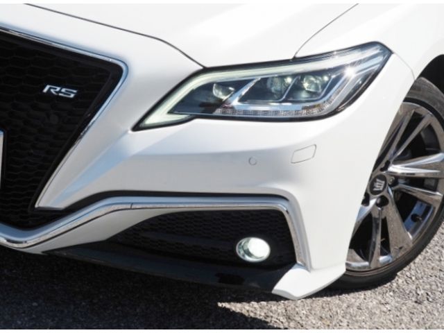 TOYOTA CROWN sedan hybrid 2021