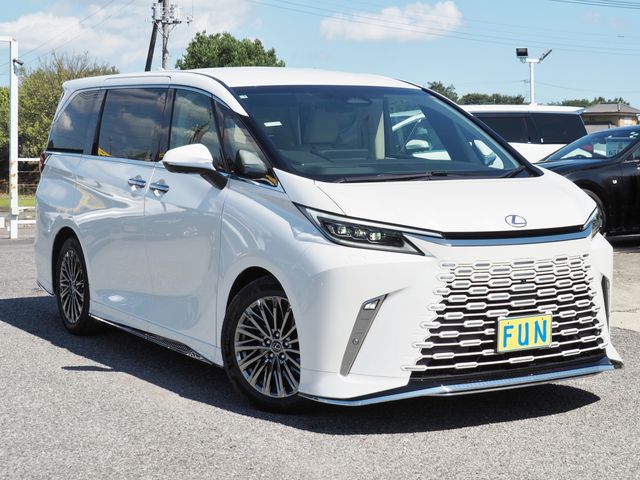 TOYOTA ???? LM500h 2025