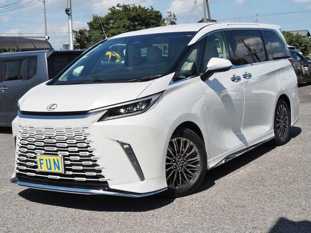 TOYOTA ???? LM500h 2025