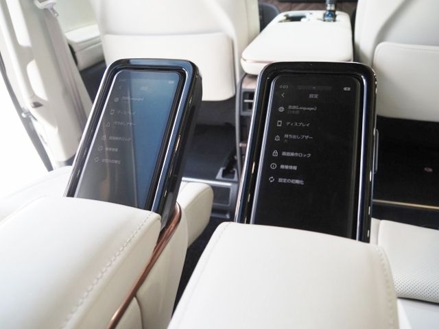 TOYOTA ???? LM500h 2025