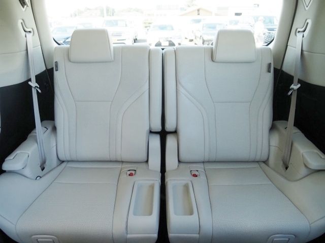 TOYOTA ???? LM500h 2025