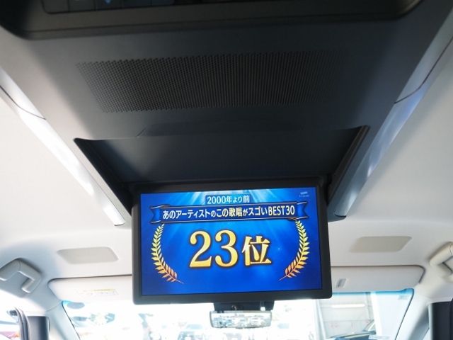 TOYOTA ???? LM500h 2025