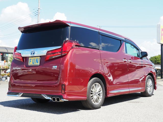 TOYOTA ALPHARD hybrid 4WD 2020
