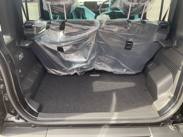 SUZUKI JIMNY NOMADE 2025