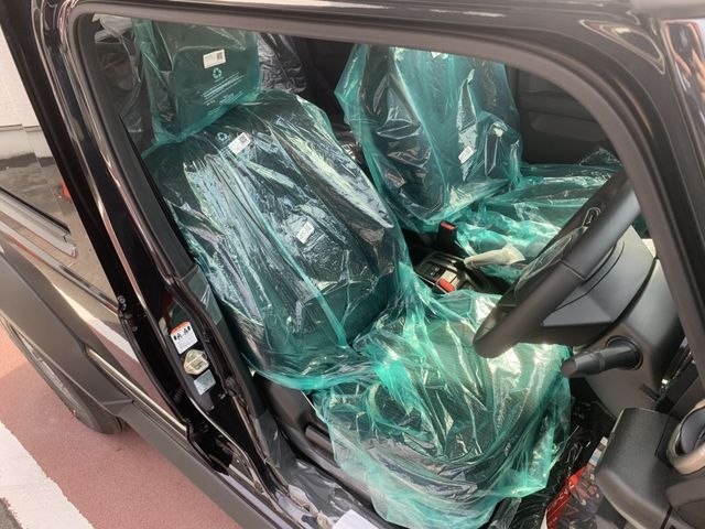 SUZUKI JIMNY NOMADE 2025