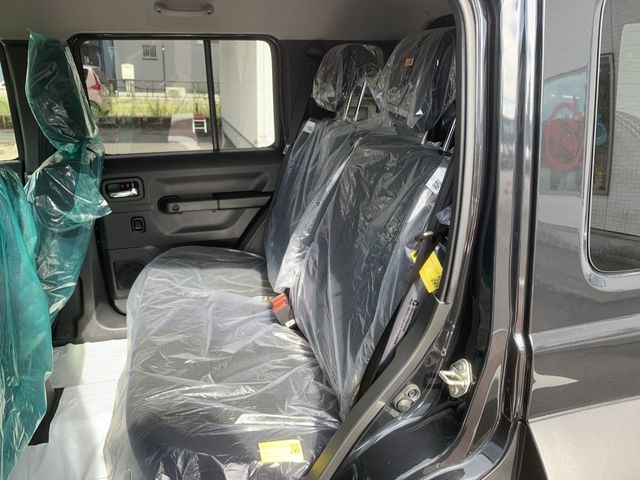 SUZUKI JIMNY NOMADE 2025