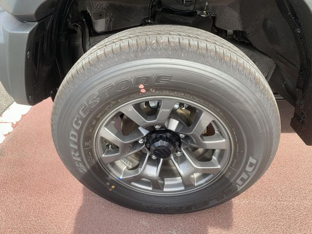 SUZUKI JIMNY NOMADE 2025