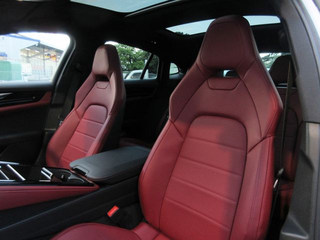 PORSCHE PORSCHE PANAMERA 2025