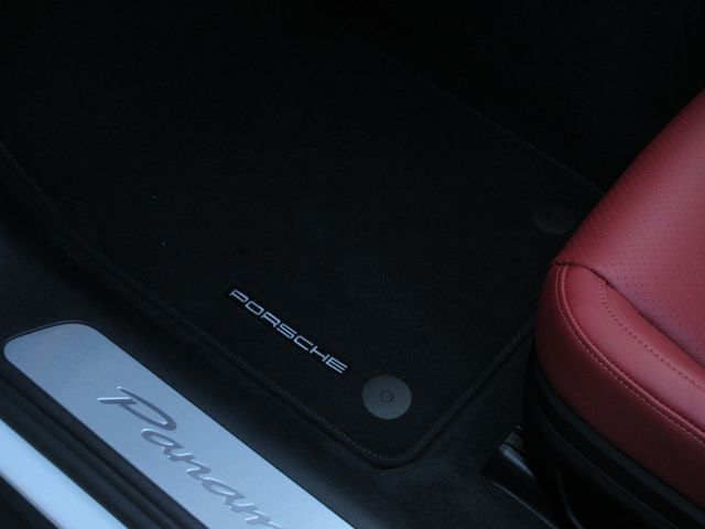 PORSCHE PORSCHE PANAMERA 2025