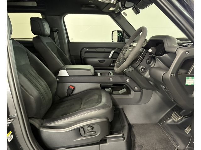 ROVER ROVER DEFENDER 2024