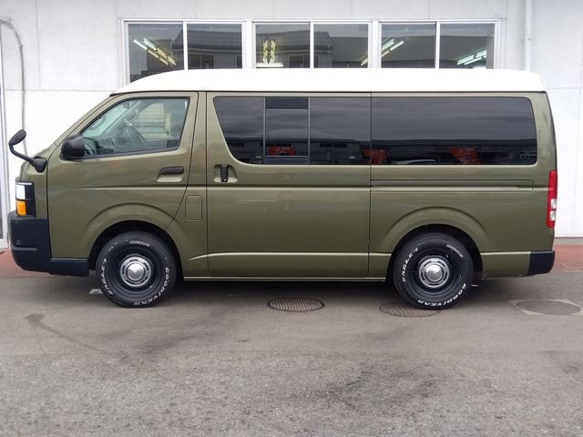 TOYOTA REGIUSACE van 4WD 2011