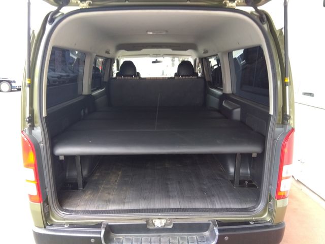 TOYOTA REGIUSACE van 4WD 2011