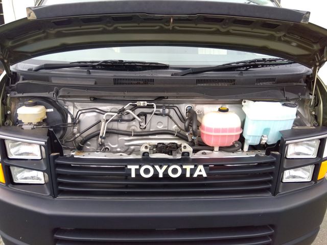 TOYOTA REGIUSACE van 4WD 2011