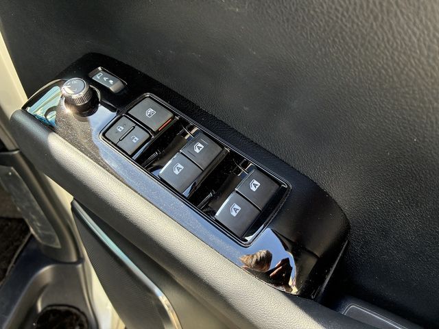 TOYOTA VELLFIRE 2019