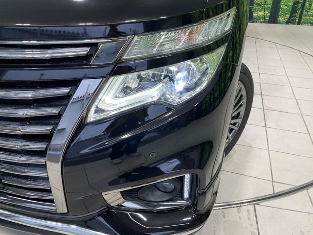NISSAN ELGRAND 2017
