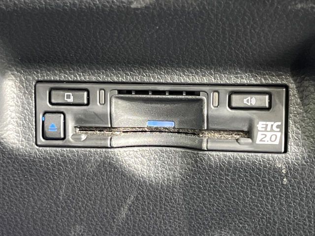 TOYOTA SIENTA HYBRID 2023