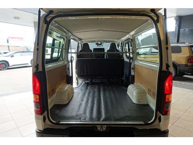 TOYOTA HIACE van 1.25t 2WD 2025