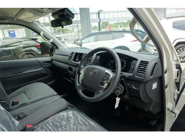 TOYOTA HIACE van 1.25t 2WD 2025