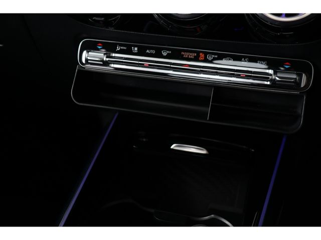 MERCEDES BENZ MERCEDES BENZ GLA class 2023