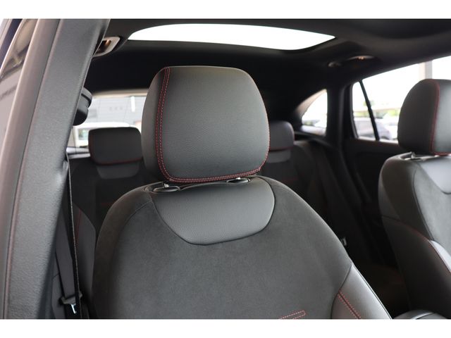 MERCEDES BENZ MERCEDES BENZ GLA class 2023