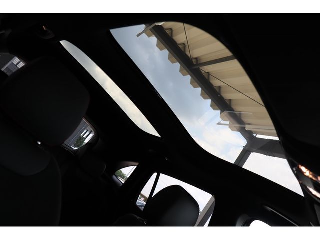 MERCEDES BENZ MERCEDES BENZ GLA class 2023