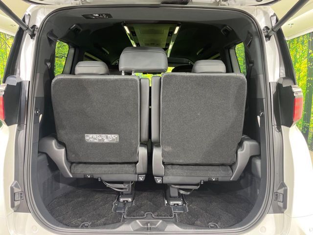 TOYOTA ALPHARD hybrid 4WD 2023