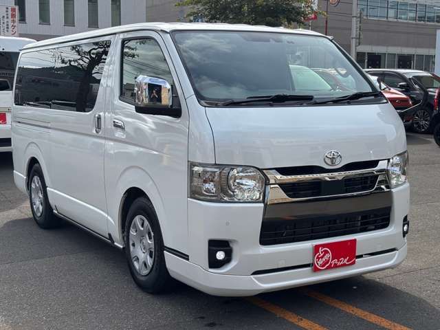 TOYOTA HIACE van 4WD 2022