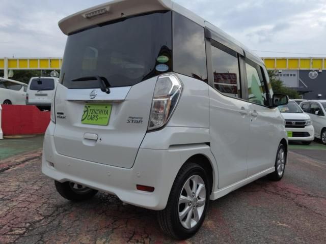 NISSAN DAYZ ROOX 2020