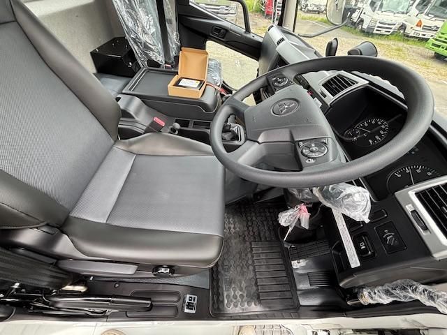 MITSUBISHI FUSOU FIGHTER 2025