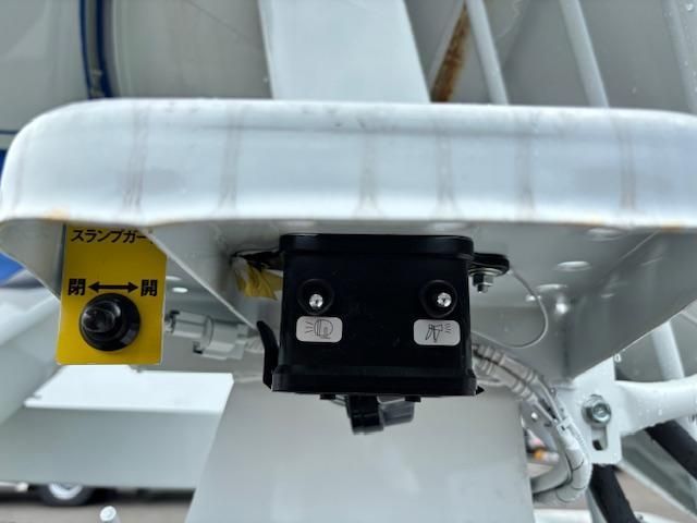 MITSUBISHI FUSOU FIGHTER 2025