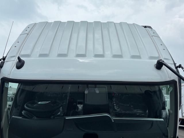 MITSUBISHI FUSOU FIGHTER 2025