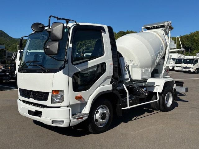 MITSUBISHI FUSOU FIGHTER 2025