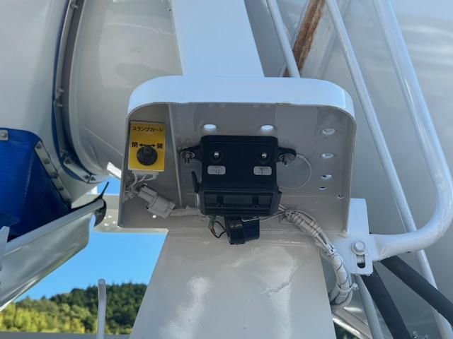 MITSUBISHI FUSOU FIGHTER 2025